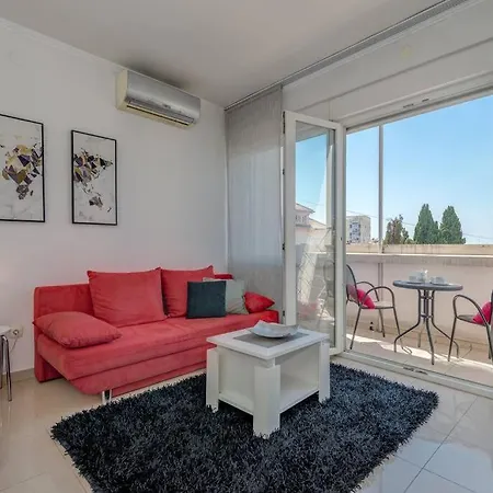 Daire Seaview In Centre *